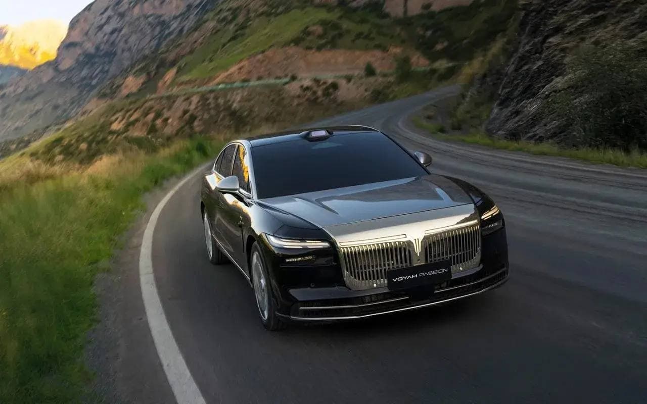 Друзья , Voyah представил флагманский седан Passion L.